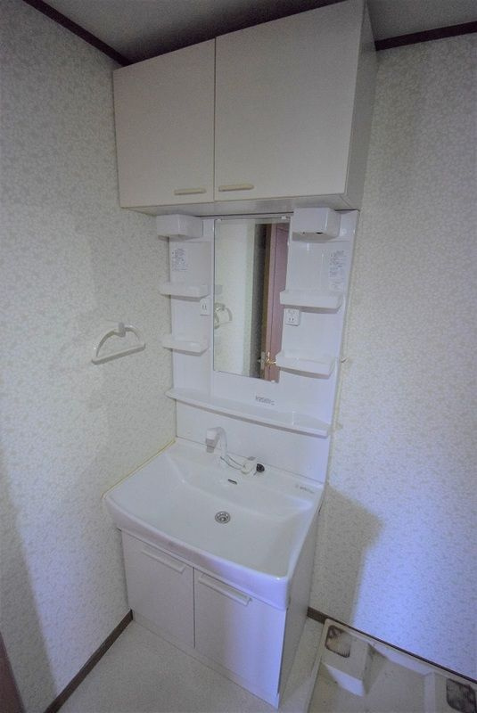 アルモニューズの洗面所|★お問い合わせはWはうすまで♪