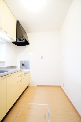 【キッチン】 | ヴェルクレール壱番館 | ※同物件・反転タイプの写真です。