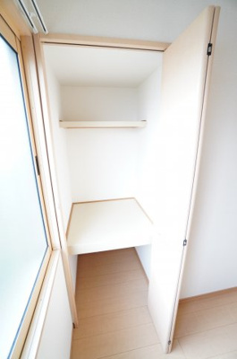 【収納】 | ヴェルクレール壱番館 | ※同物件・反転タイプの写真です。