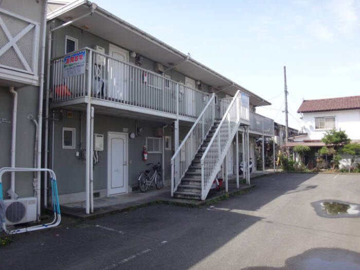 ファミールコーポ高屋9