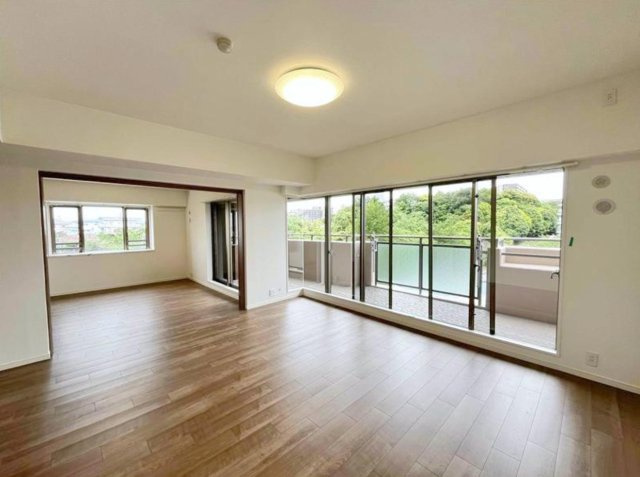 磯子汐見台ヒルズ【仲介手数料無料】ペット可♪