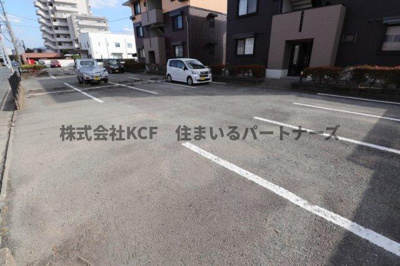 【駐車場】 | マーサ・リヴェール2 | カースペースがあります