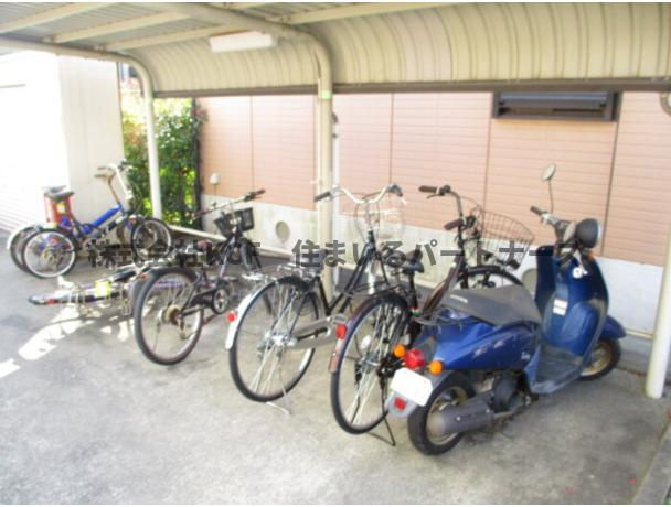 フリーデン山川