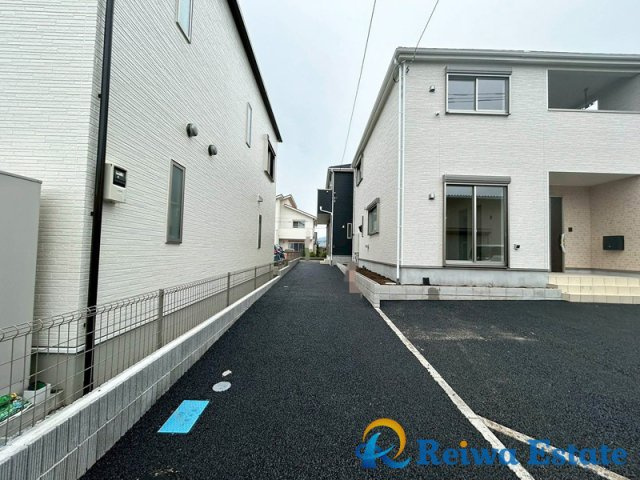 新築戸建　高座郡寒川町倉見の駐車場