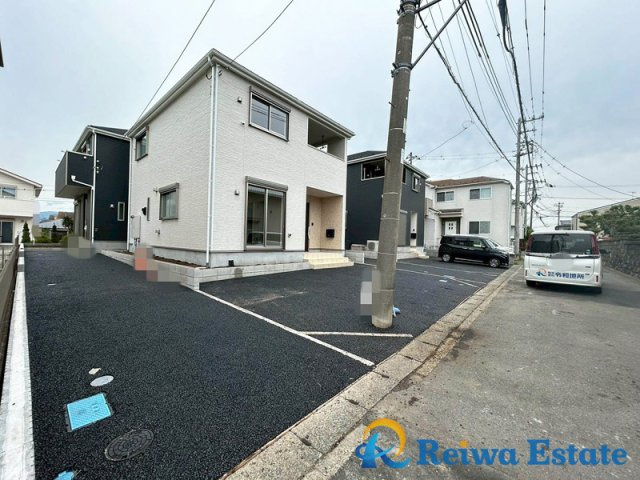 新築戸建　高座郡寒川町倉見の前面道路含む現地写真