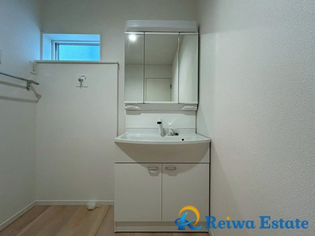 新築戸建　高座郡寒川町倉見の独立洗面台