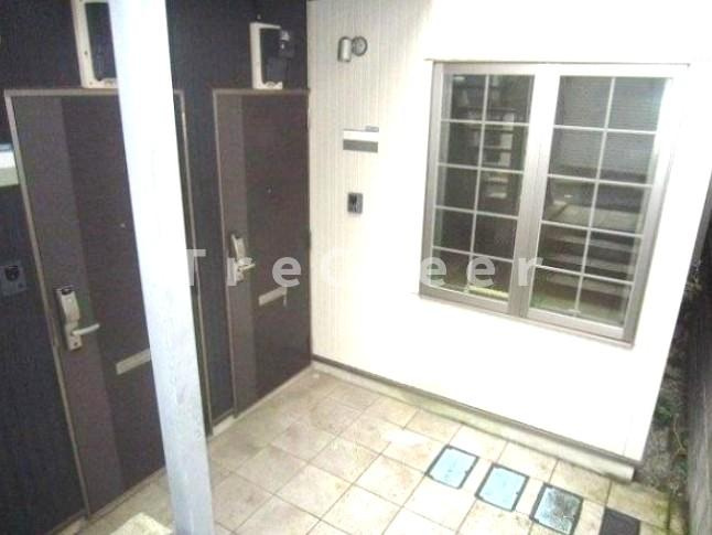 フィッツロイ薬王寺のエントランス