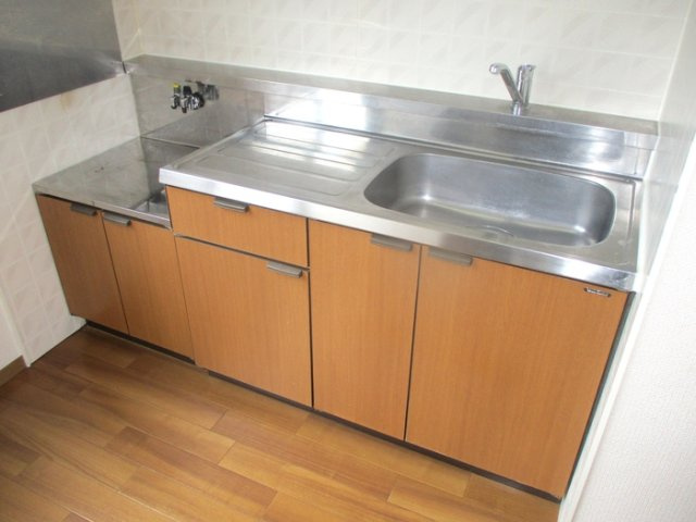 ヴィラフォーレＥのキッチン