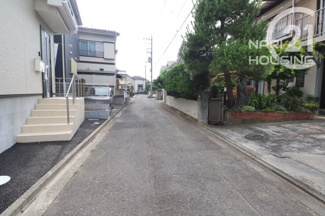 【前面道路含む現地写真】 | 前面道路含む現地写真です