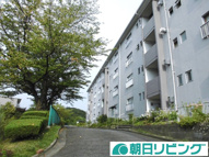 竹山団地2202号棟の画像