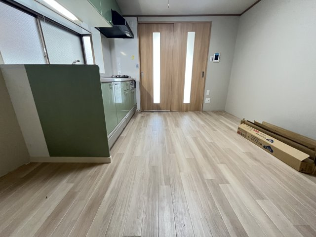 新栄プロパティー北野田Ⅱの居間・リビング