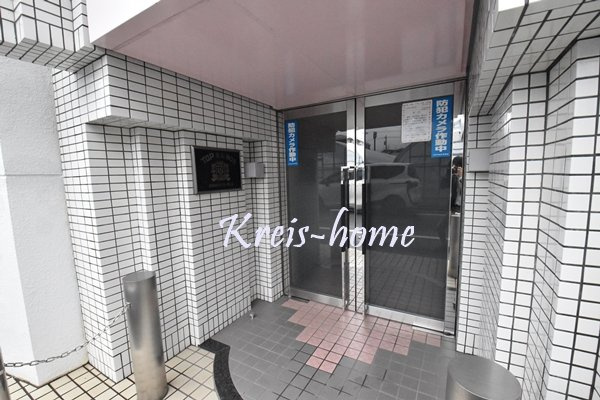 TOP立石NO5のエントランス