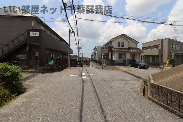 ファミーユの周辺