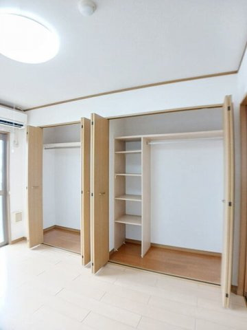 レルベ保田窪の収納
