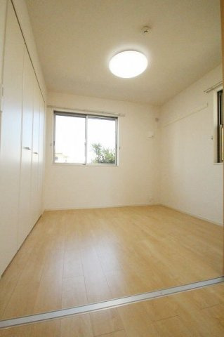 アニメート　小山の内装
