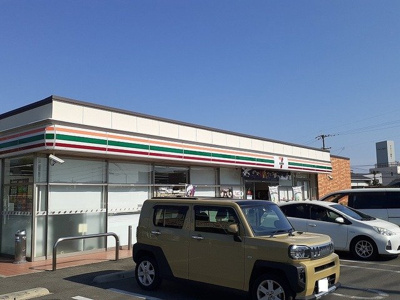 【周辺】 | レジデンス西原８１ | セブンイレブン八反田店まで250m