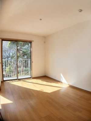 【居間・リビング】 | サンコート