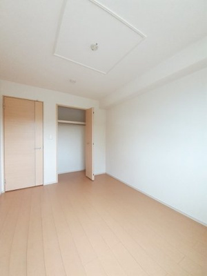 【内装】 | ラフレシール２