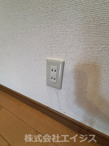 八代市鷹辻町中古平屋戸建のその他|屋根裏部屋にはコンセントもあります。