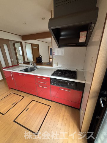 八代市鷹辻町中古平屋戸建のキッチン|使いやすいキッチンです