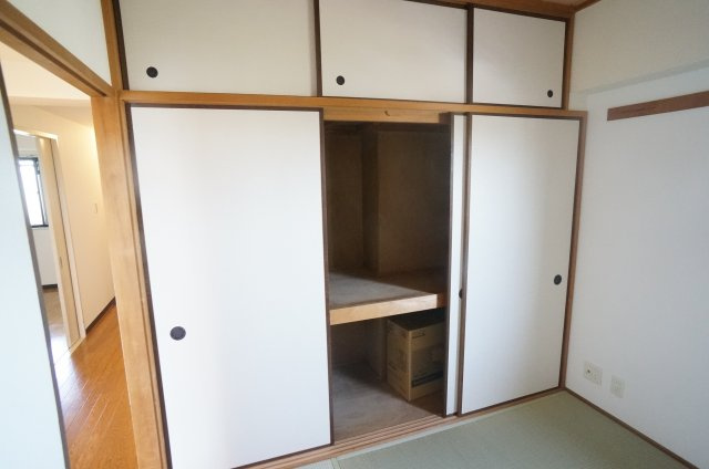 ボヌールソシアの収納|参考、同建物・反転間取りの号室