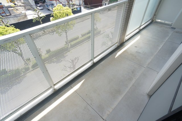 ボヌールソシアのバルコニー|参考、同建物・反転間取りの号室