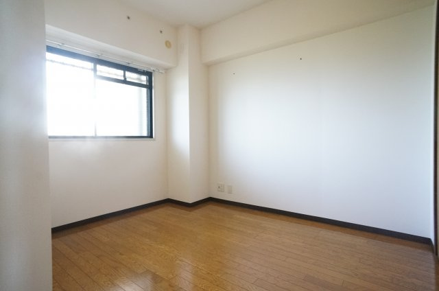 ボヌールソシアの寝室|参考、同建物・反転間取りの号室