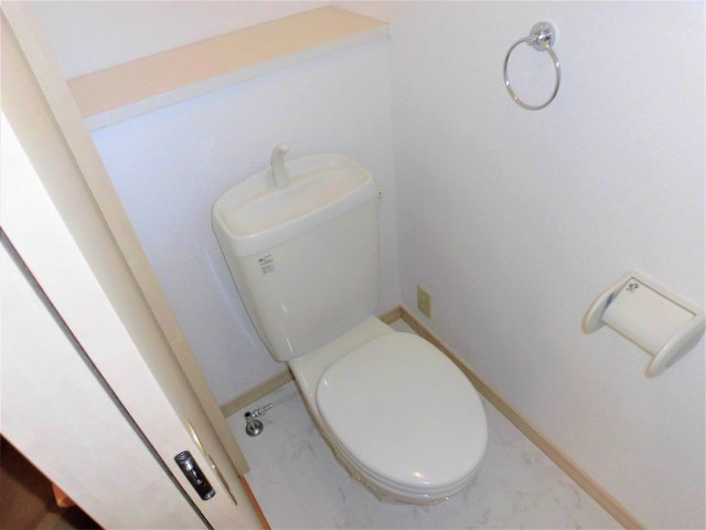 プラッサムコート万石Bのトイレ|イメージ写真