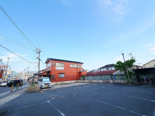 アルファパレス