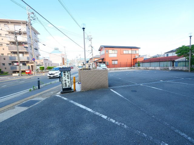 アルファパレス