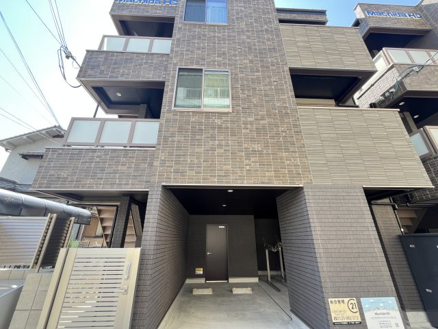 エヌエムキャトフヴァントゥレーズの外観