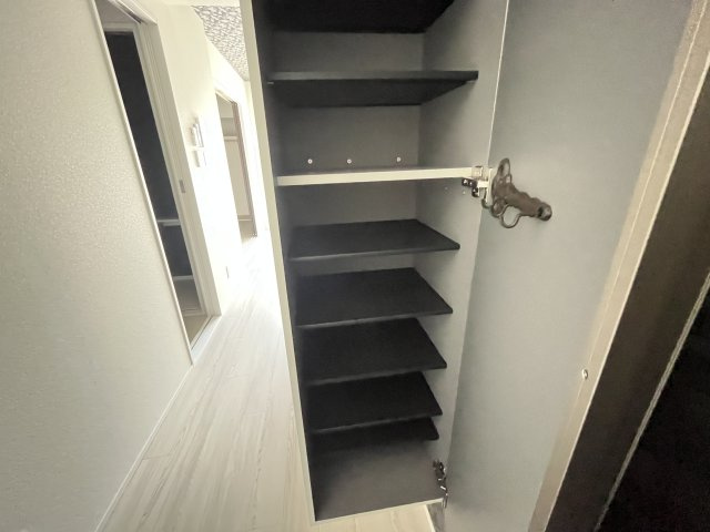 エヌエムキャトフヴァントゥレーズの収納