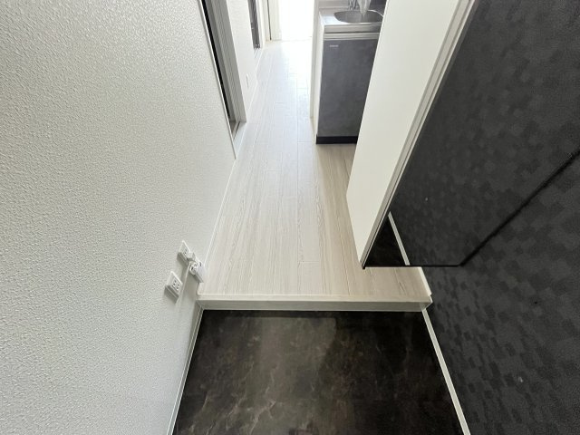 エヌエムキャトフヴァントゥレーズの玄関