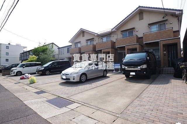 アプトベロニカの駐車場