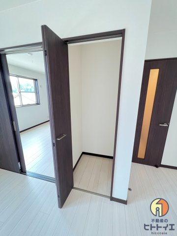 cantabileの収納|キッチン横の収納スペースです