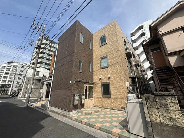 埼玉県川口市西川口3丁目　一棟売りアパートの外観