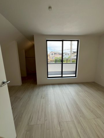 堺市東区北野田新築戸建て　2号棟の寝室