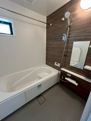 堺市東区北野田新築戸建て　2号棟の浴室