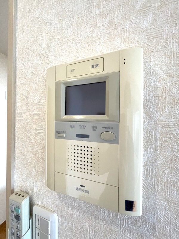 エピドール稲田堤のセキュリティ|別部屋の参考写真です。