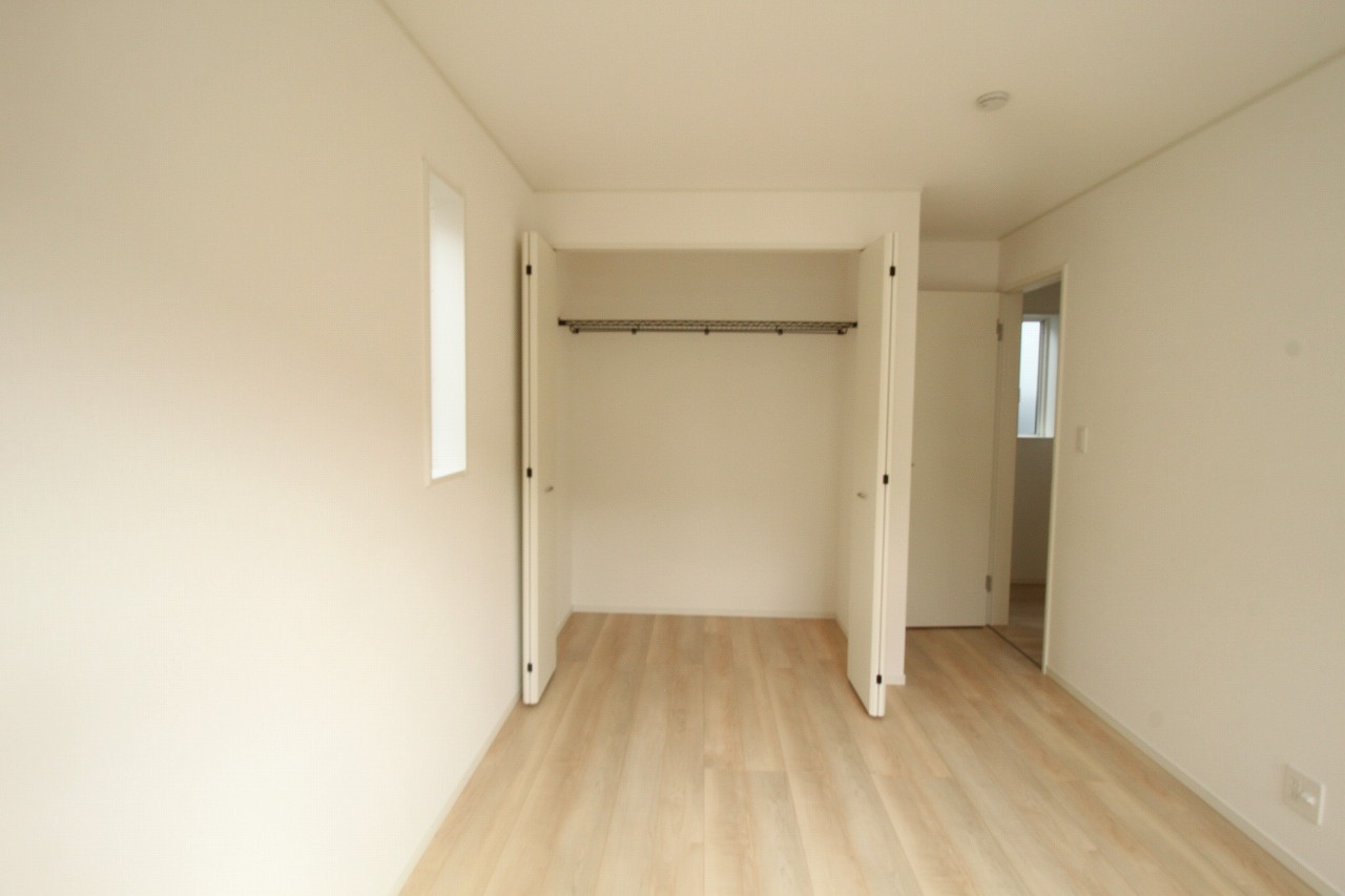 クレイドルガーデン　高知市薊野南町第1　1号棟の収納|2Ｆ　西の部屋　5.0帖