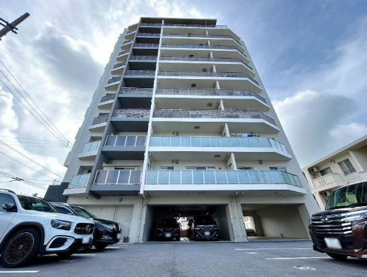 コンフォート北谷桃原パークサイドの外観