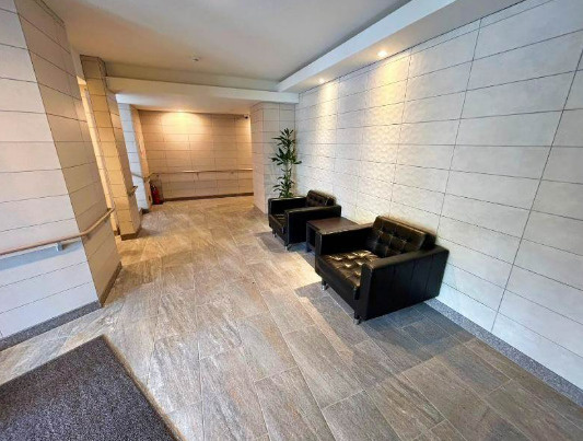 コンフォート北谷桃原パークサイドのロビー