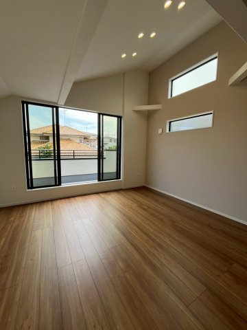 堺市東区北野田新築戸建て　1号棟の洋室