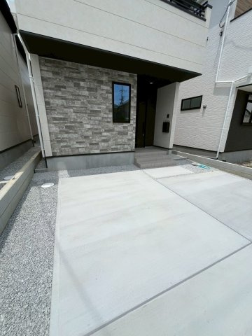 堺市東区北野田新築戸建て　1号棟の駐車場