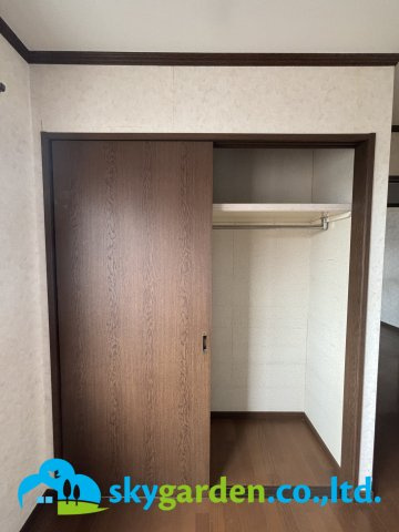 平塚市長持　中古戸建の収納