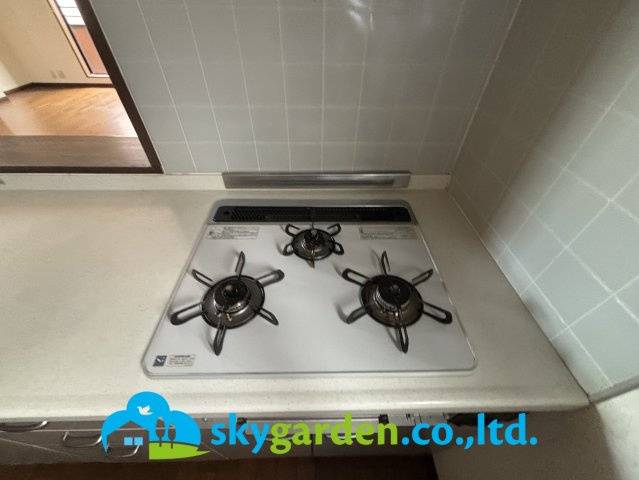 平塚市長持　中古戸建のキッチン