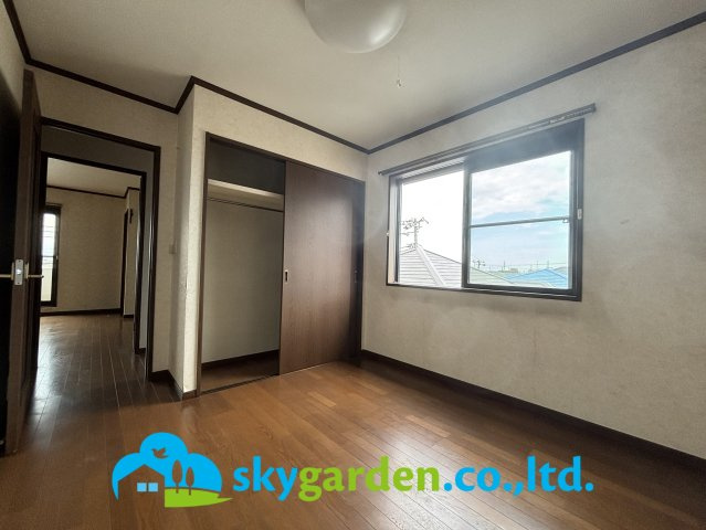 平塚市長持　中古戸建の子供部屋