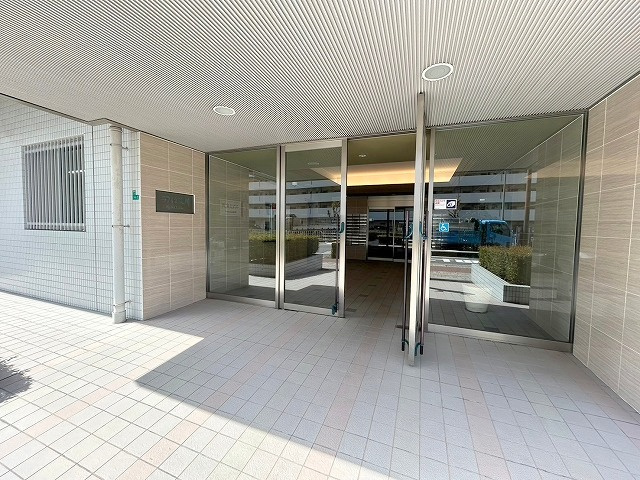 ラフィネ淀川のエントランス