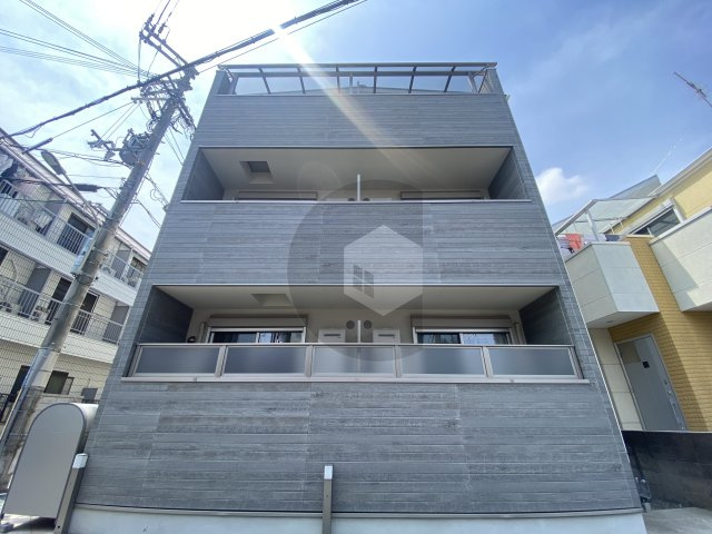 東大阪市長瀬町１丁目のアパートの外観