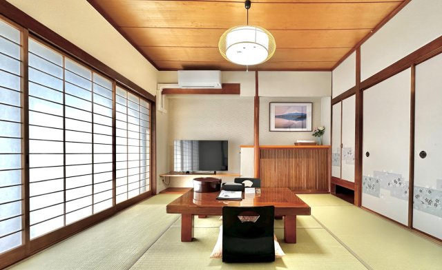 神奈川県足柄下郡箱根町仙石原　売ホテルの和室